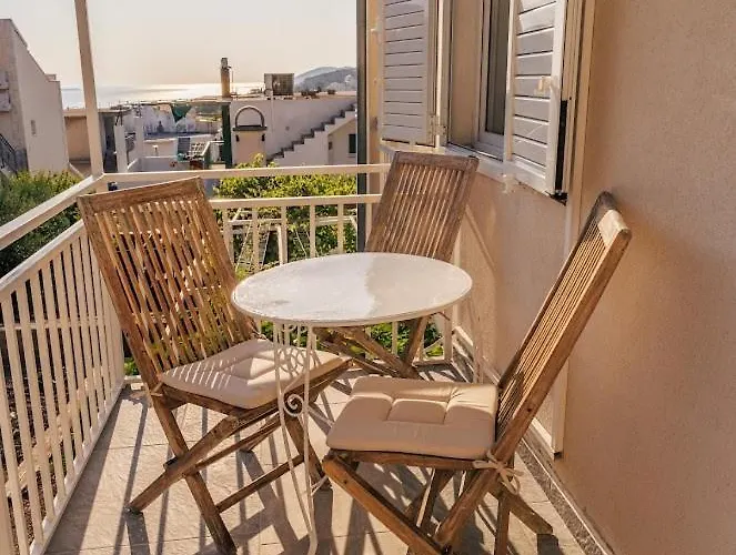 Place 2 Apartamento Hvar Town